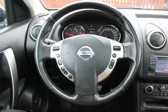 Nissan Qashqai 2.0 dCi, 4x4, n-tec, KAMERA - 11