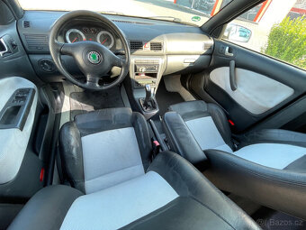 Škoda Octavia combi 1,8 T 20V RS - 11
