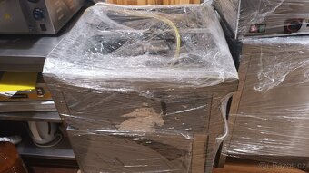 Gastro plynové sporák, chladící stůl, nerezove stůl - 11