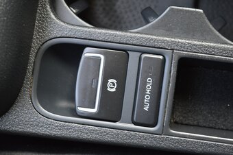 Volkswagen Tiguan 2.0TDI 4x4 R-Line ,manuál ,bez koroze - 11