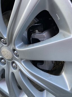 Subaru Impreza 2.0R - 11