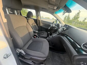 Chevrolet Orlando 1,8 -prostorný benziňák pro 7 osob - 11