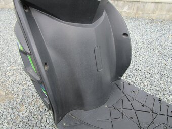 Maxon Blade 125 JJ125T-13, 1. maj. - 11
