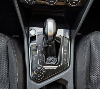 VW TIGUAN ALLSPACE 2.0TDI 4x4 7 MÍST AUTOMAT VIRTUAL 1 MAJ - 11