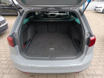 VW Passat B8 Variant 2.0TDI 110kW DSG - záruka Autodraft - 11
