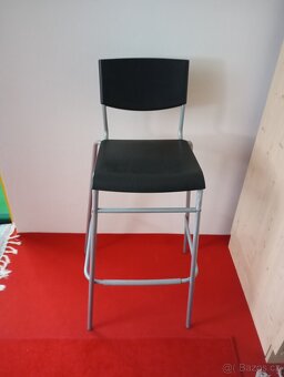 stolek na slunečník+ židle-plast - 11