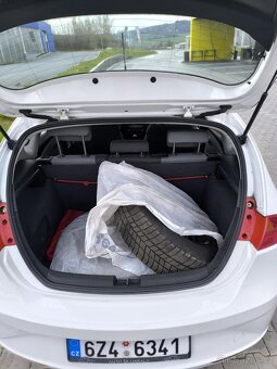 Seat Leon 1.6 TDI - 11