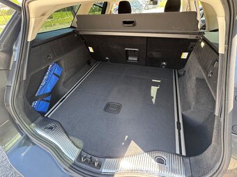 Ford Mondeo Kombi 2.0 TDCi 110kW TITANIUM serviska - 11