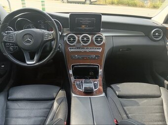 Mercedes Benz C250D 4MATIC AMG 9G-Tronic - 11