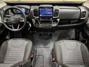 ADRIA TWIN 640 SGX, 180 PS, AUTOMAT 8 st., obytná vestavba - 11