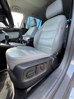 Škoda Octavia II L&K 2.0TDI, PDC, Navi - 11