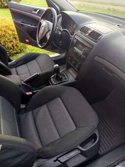 Škoda Octavia 2, 1,9tdi - 11