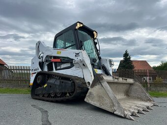 Pásový nákladač UNC Bobcat T590, pouze 1700mth + KLIMA - 11
