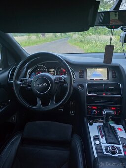 Audi Q7 - 11