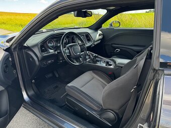 Dodge Challenger SXT 3.6 Penta - 227kW SXT, 2015 - 95 500Km - 11