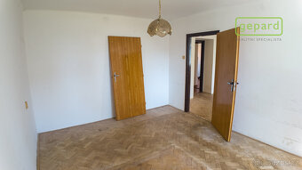 Byt 2+1 Klimentov u Mariánskách Lázní, cihlový dům - 11