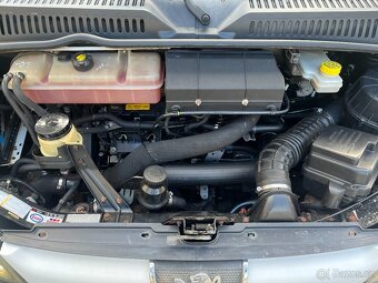 Peugeot Boxer 2.0Hdi Bus 9 míst - 11