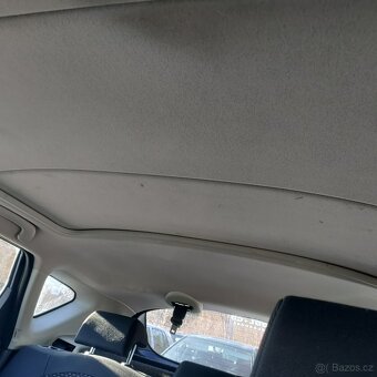 Nissan Qashqai, 2.0,4X4,80TKM,VÝBAVA,1MAJ72LET - 11