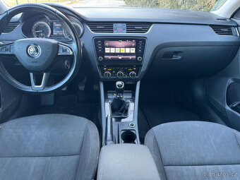 OCTAVIA 1.6TDI 85kW STYLE+ LED KOUPENO V ČR - 11