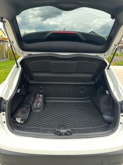 Nissan Qashqai, 1.6 DIG-T, naj.107tkm,max. výbava,tažné. - 11