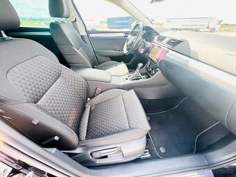 Škoda Superb III 2,0 TDI DSG KOMBI 4/2022,110KW,NAVI,LED - 11