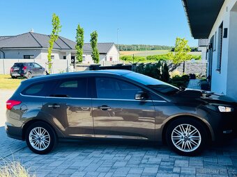 Ford Focus 1.0 Ecoboost Trend Plus - 11