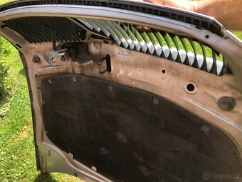 ŠKODA OCTAVIA 2 KAPOTA NÁRAZNÍKY PÁTÉ DVEŘE ATD - 11