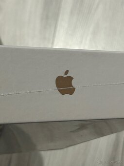 Apple AirPods max - 11