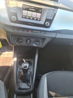 Škoda Fabia - 11