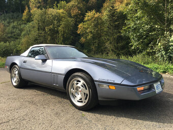 Chevrolet Corvette 1990 - 11