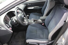 Honda Civic 1.4i, 138 tis. km, bez koroze - 11