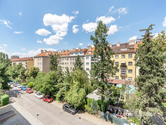 Pronájem bytu 2+kk, U Kombinátu, Strašnice, 21 900 Kč/měs, 4 - 11