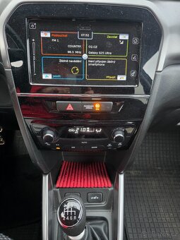 Suzuki Vitara 1,4 BoosterJet - 11