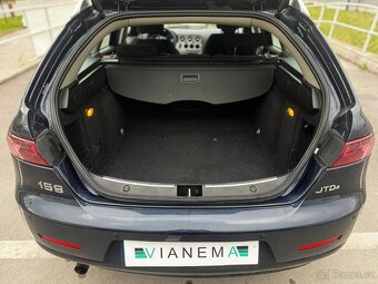 Alfa Romeo 159 Sportwagon - 11