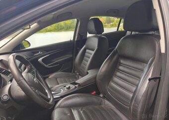 Opel Insignia 2.8 V6 4x4 kůže, navi benzín automat 191 kw - 11