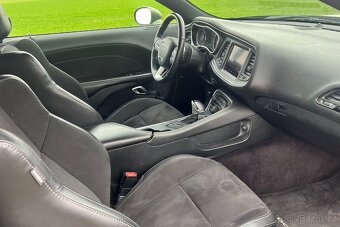 Dodge Challenger Scat pack / SRT 6.4 V8 - pronájem - 11