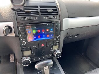 VW Touareg 3.0 V6 TDi, 4x4, automat - 11