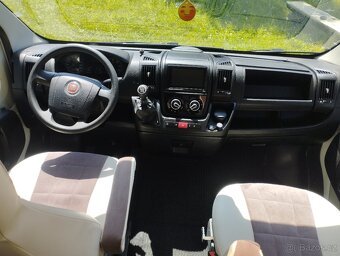Obytný automobil Fiat Ducato polointegrovaný - 11