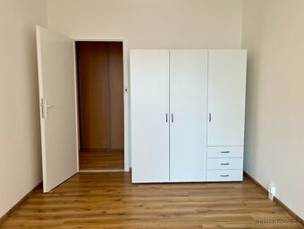 Prodej prosvětleného bytu 2+1 57m² - Lužická - 11