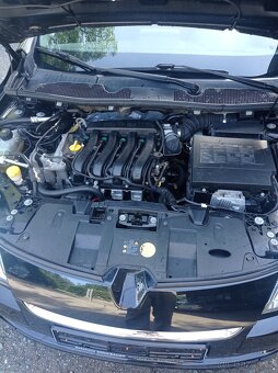 Renault MEGANE III 1,6 - 11