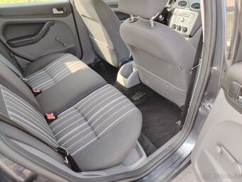 Prodám Ford Focus 1.6TDCI 66Kw r.v.2009 nová STK - 11