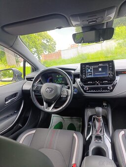 Corolla GR sport 1.8 hybrid - 11