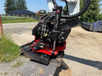 TAKEUCHI TB290, tiltrotátor, 1490 Mth, klima, super stav - 11