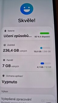Samsung Galaxy z fold 3 - 11