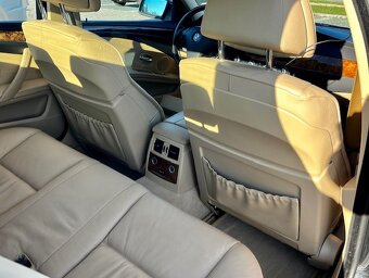 BMW 5 LCI 525i xDrive - 11