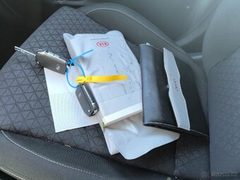KIA CEE'D 1,6 CRDI 70 000 KM - 11