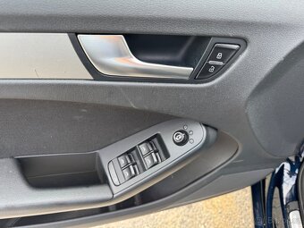 AUDI A4 B8 AVANT 2.0 TFSI 132kw Manuál 2011 KLIMA - 11
