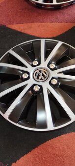 Stredové krytky - pukličky kolies VOLKSWAGEN - 11