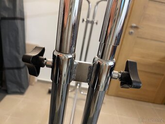 Stojan na oblečení věšák do obchodu - 11