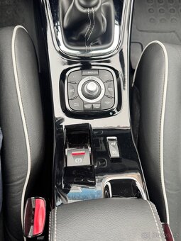 Renault Megane 1.2TCe 85 kw benzín - 11